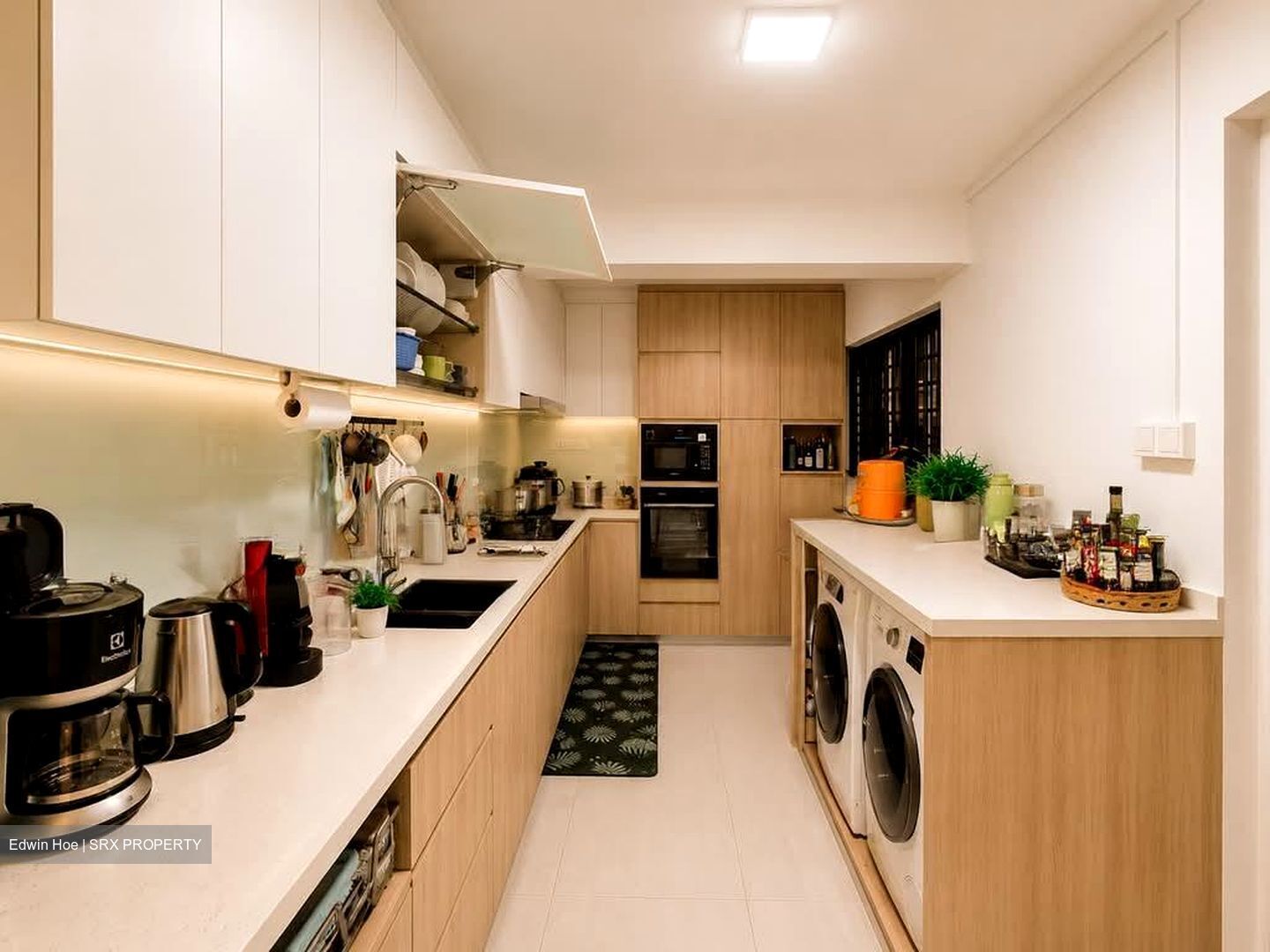 Blk 213 Jurong East Street 21 (Jurong East), HDB 5 Rooms #572936571